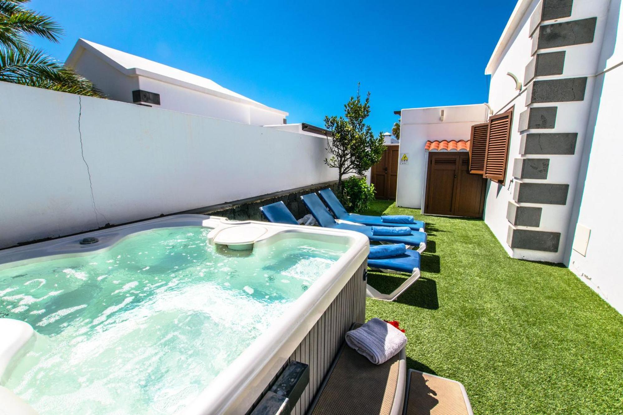 Villa Alegranza - Lh190 By Villas Now Ltd Playa Blanca  Buitenkant foto
