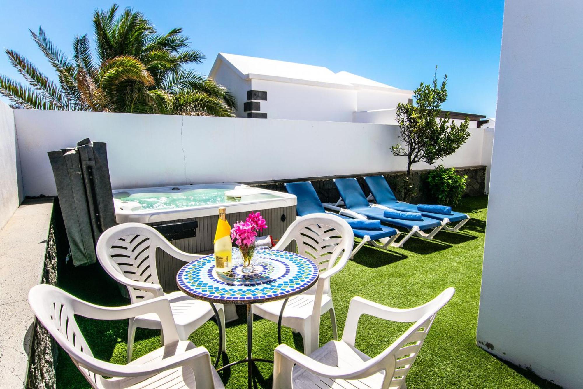 Villa Alegranza - Lh190 By Villas Now Ltd Playa Blanca  Buitenkant foto