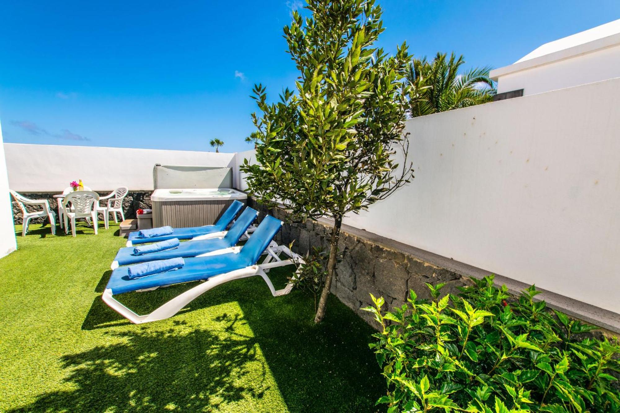 Villa Alegranza - Lh190 By Villas Now Ltd Playa Blanca  Buitenkant foto